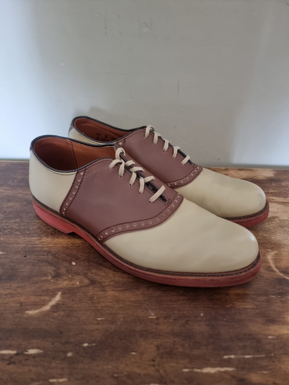 Cole Haan Classic Two-Tone Men’s Dress Shoes Saddle Oxfords Beige and Brown 10